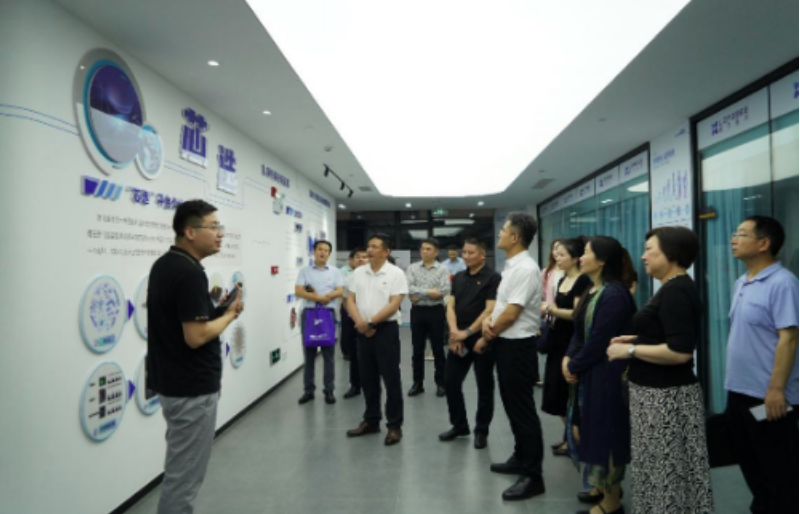 区非公党委：荔湾区非公企业党组织跨区开拓“红联共建”新局面